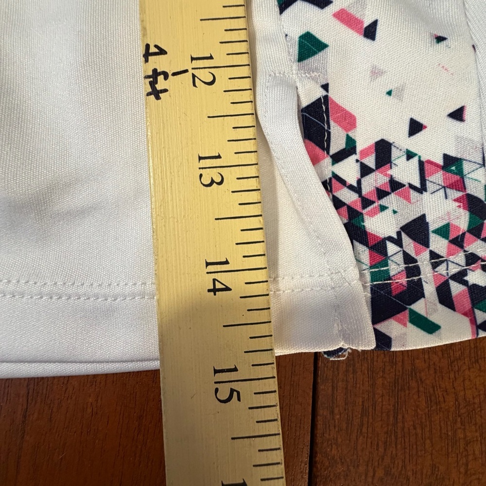 PGA Tour Whit with Colorful Geometric Design Skort Small - Picture 13 of 13